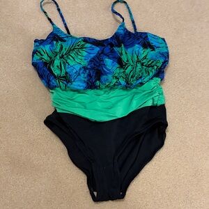 Women's Swimsuit in colorful print